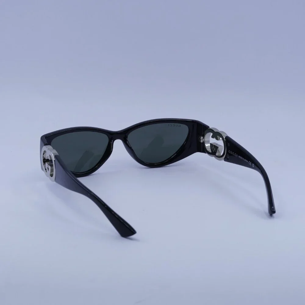 Gucci GG1824S 001 Sunglasses Black/Silver Cat Eye Frame, Grey Lenses
